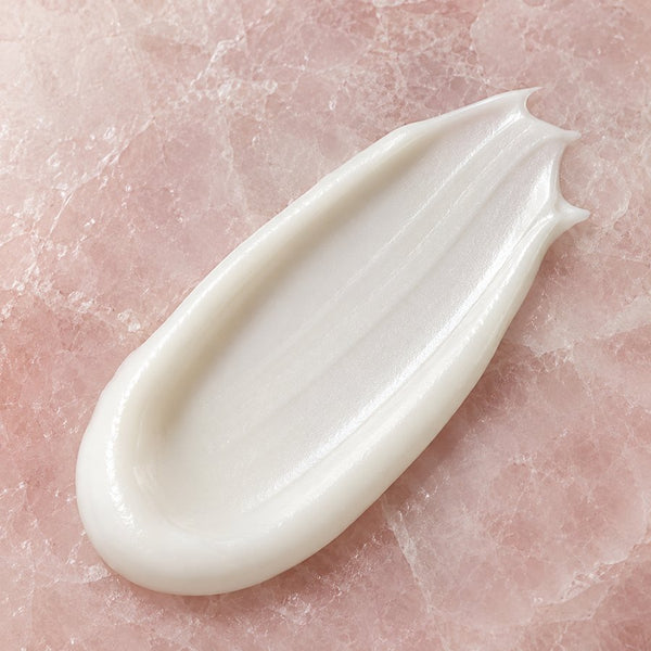 Niacinamide cream texture